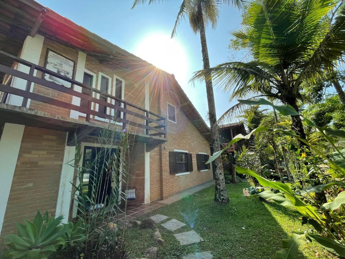 Casa Rustica Alema - 50M Da Praia أوباتوبا المظهر الخارجي الصورة